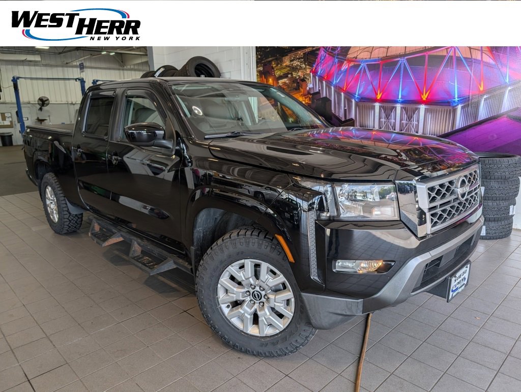 2022 Nissan Frontier SV