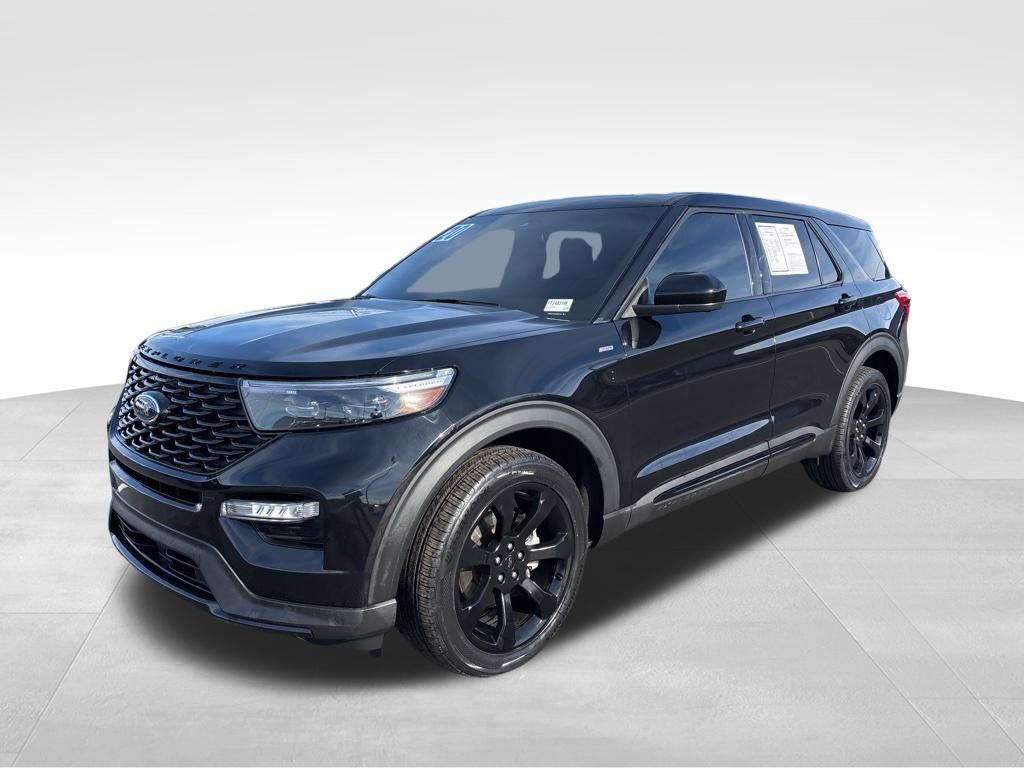 2022 Ford Explorer ST-LINE's photo