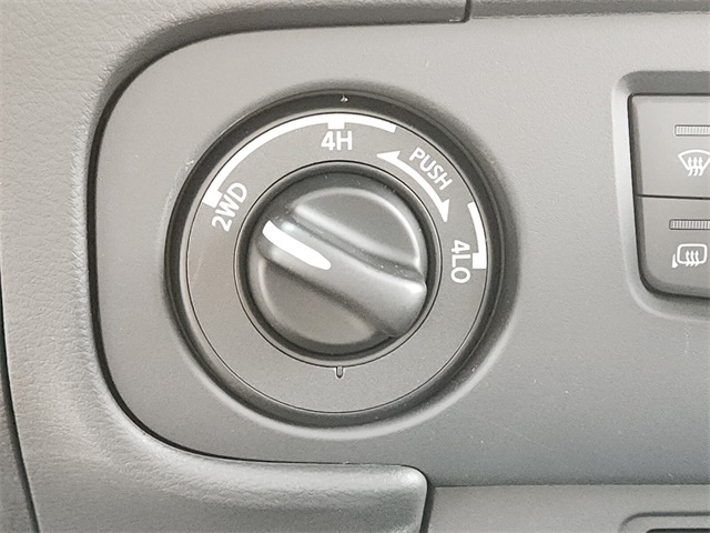 2025 Nissan Murano SL photo 13