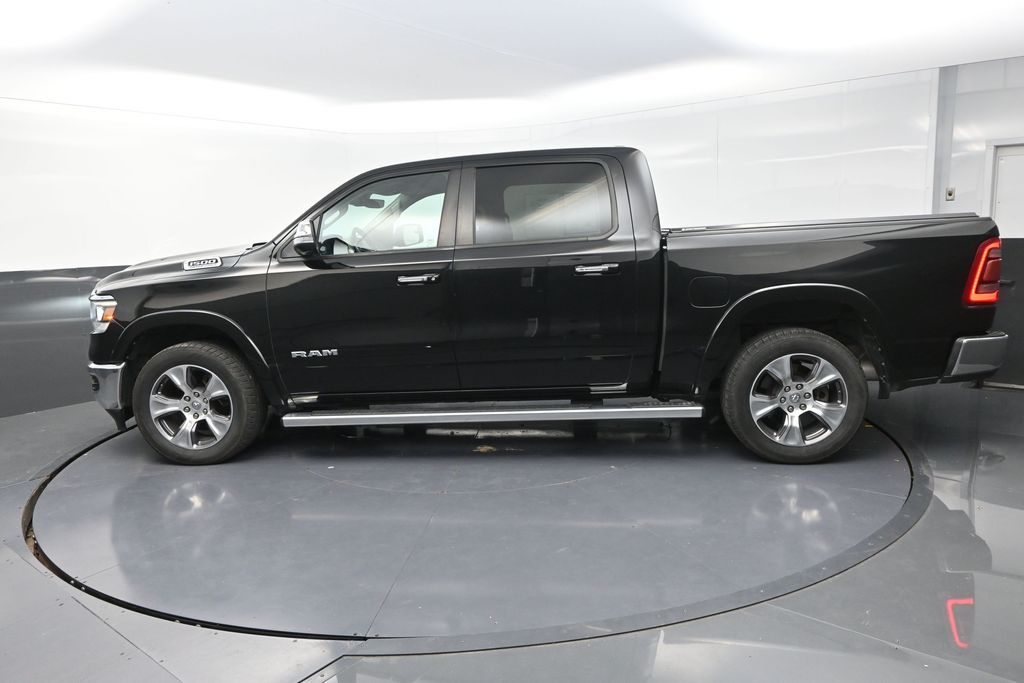 2022 Ram 1500 Laramie photo 2