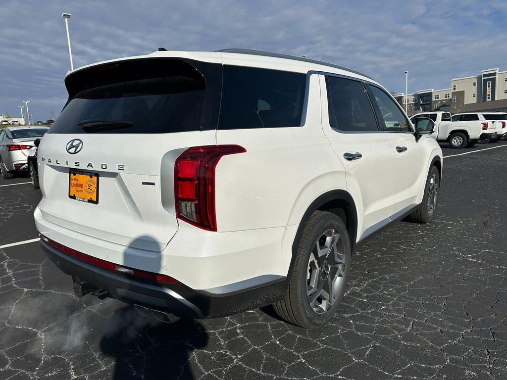 2025 Hyundai Palisade SEL photo 3