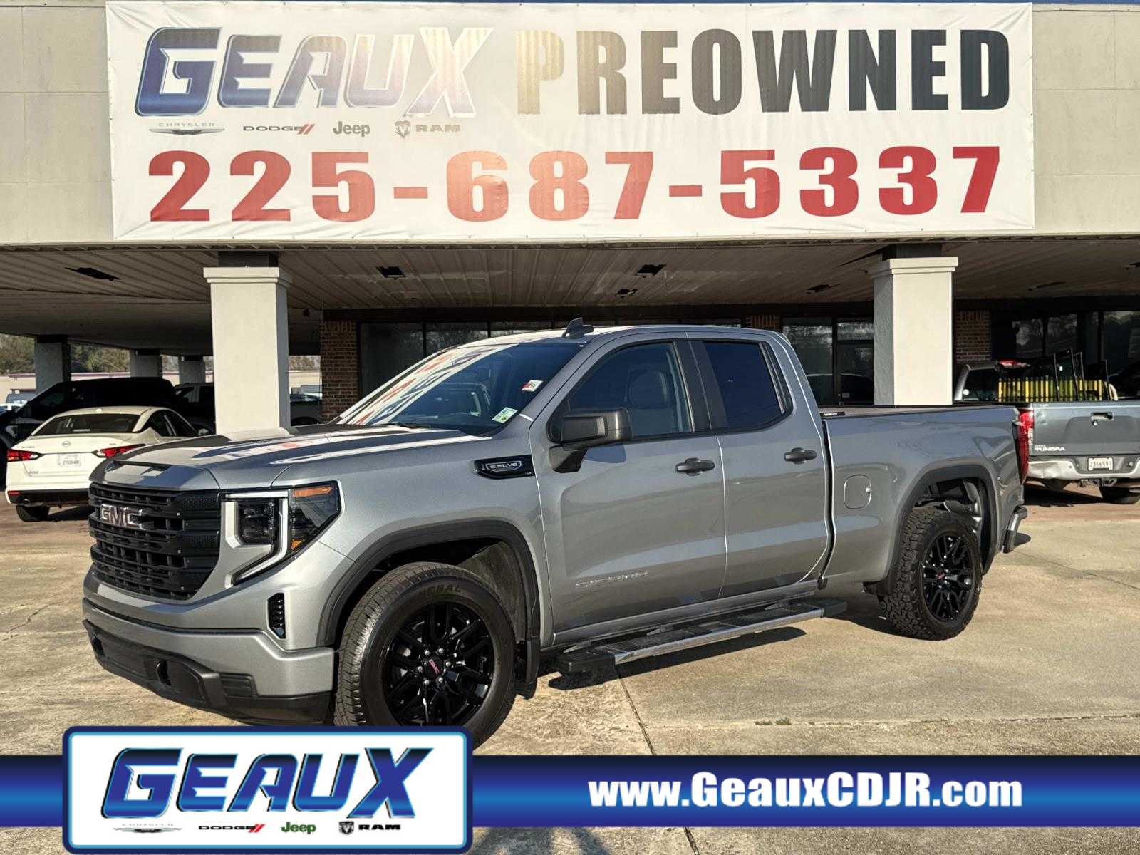 2025 GMC Sierra 1500 Pro's photo