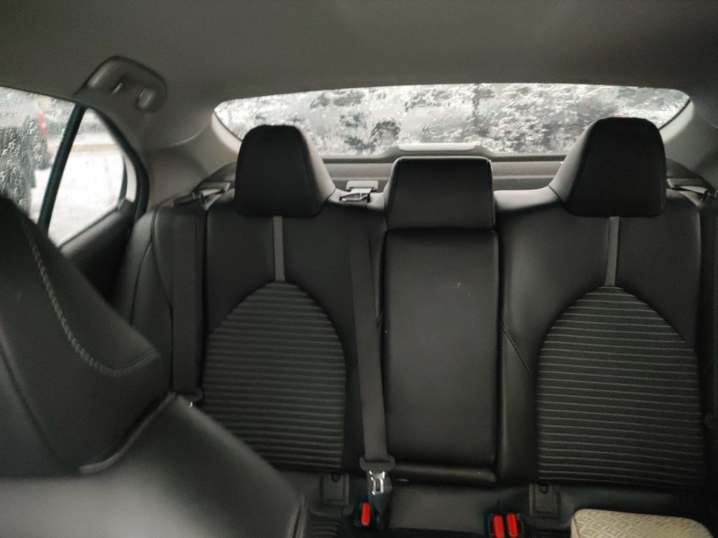 2021 Toyota Camry SE photo 16