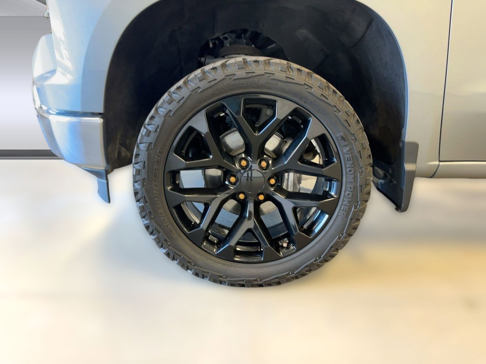 2023 Chevrolet Silverado 1500 LT photo 11