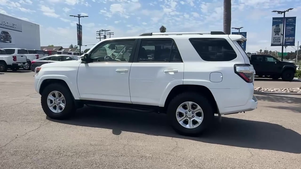 2020 Toyota 4Runner SR5 Premium photo 48