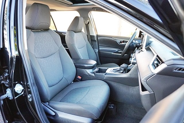 Used 2023 Black Toyota XLE image 11