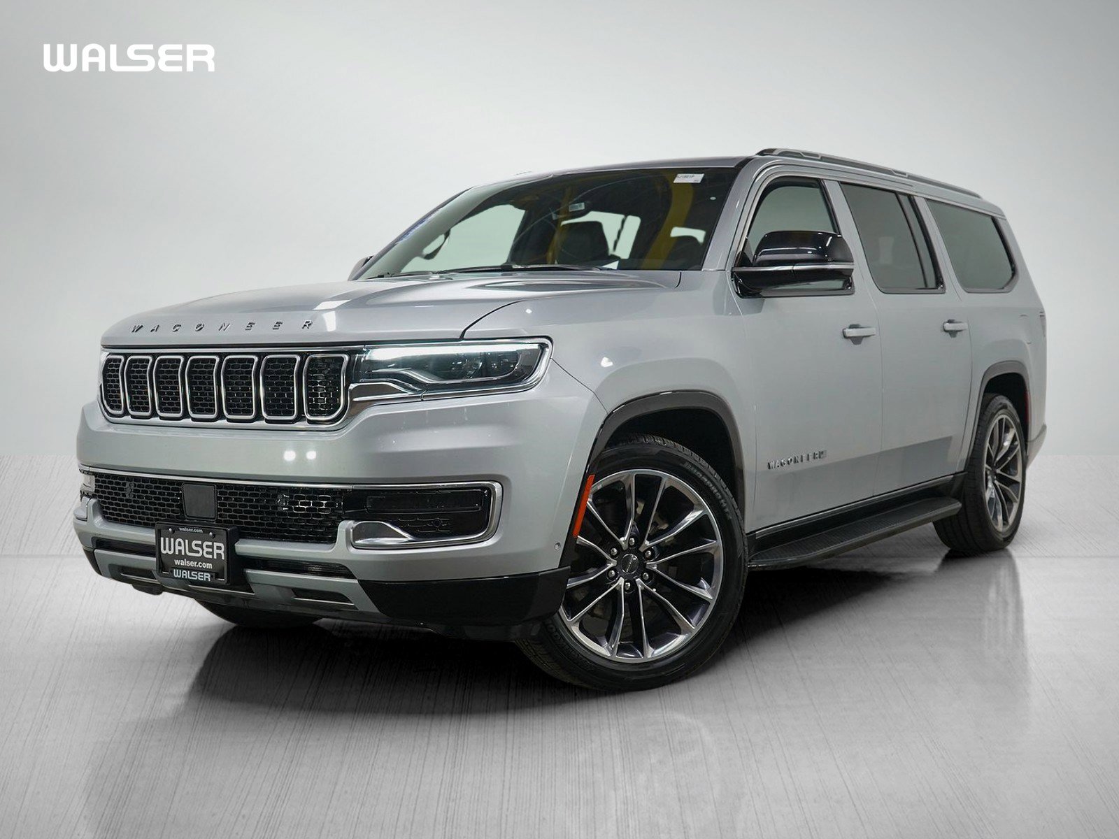 2023 Jeep Wagoneer L Series II's photo