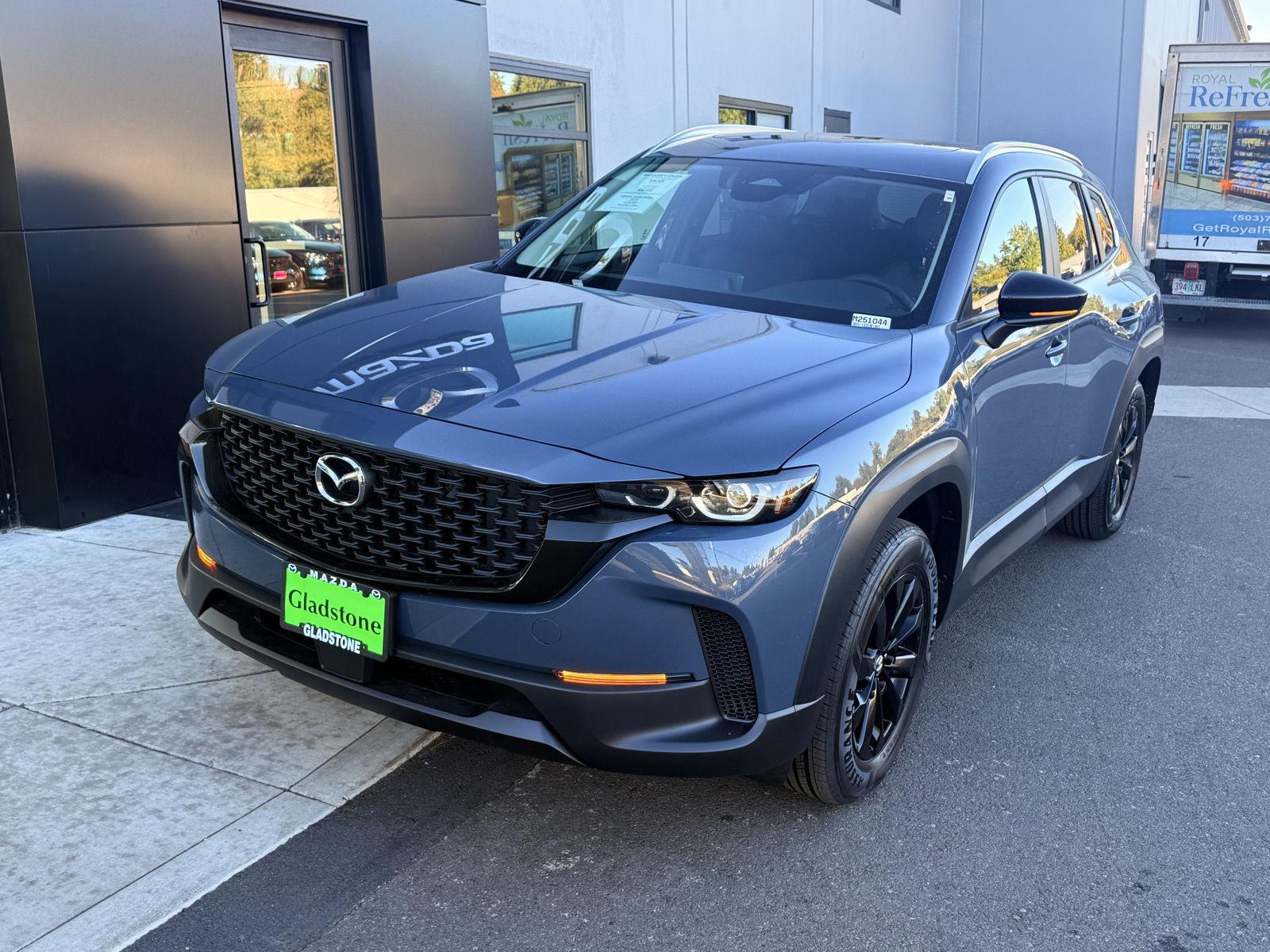 2025 Mazda CX-50 Premium's photo
