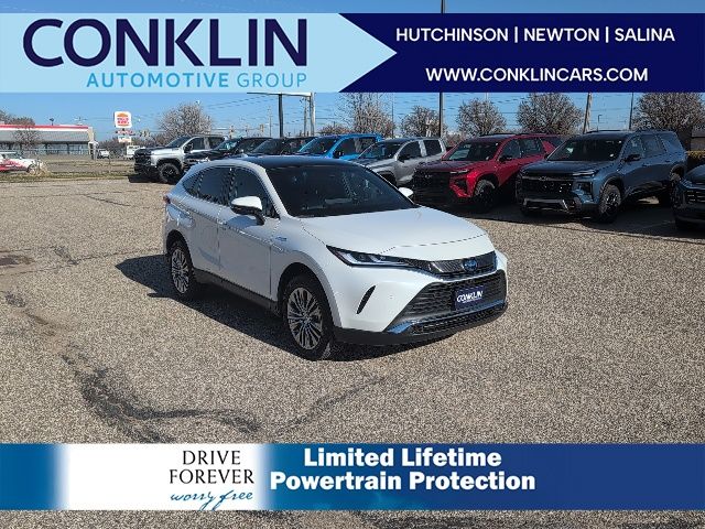 2021 Toyota Venza Limited's photo