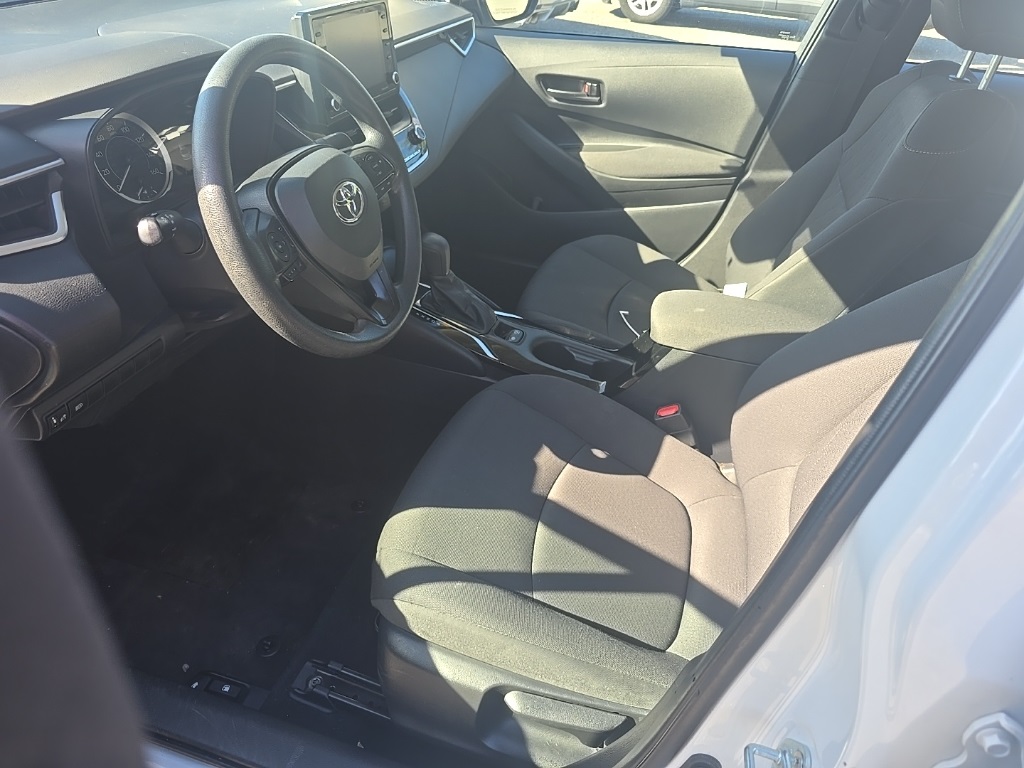 2022 Toyota Corolla LE photo 10