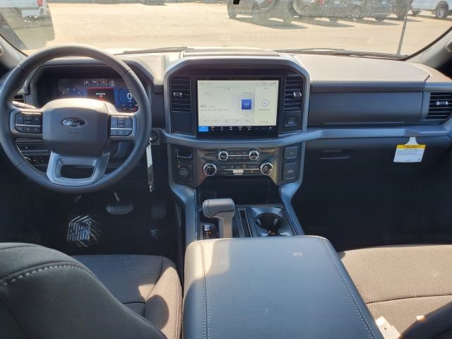 2025 Ford F-150 XLT photo 8