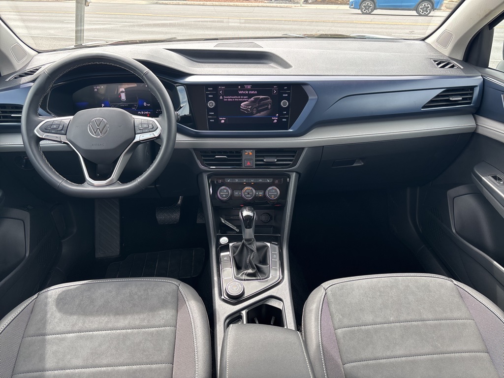 2024 Volkswagen Taos SE photo 15