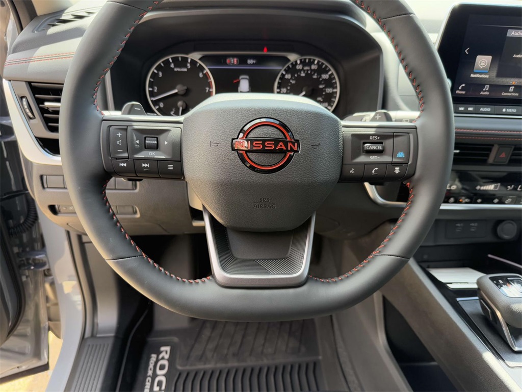 2026 Nissan Rogue SV photo 18