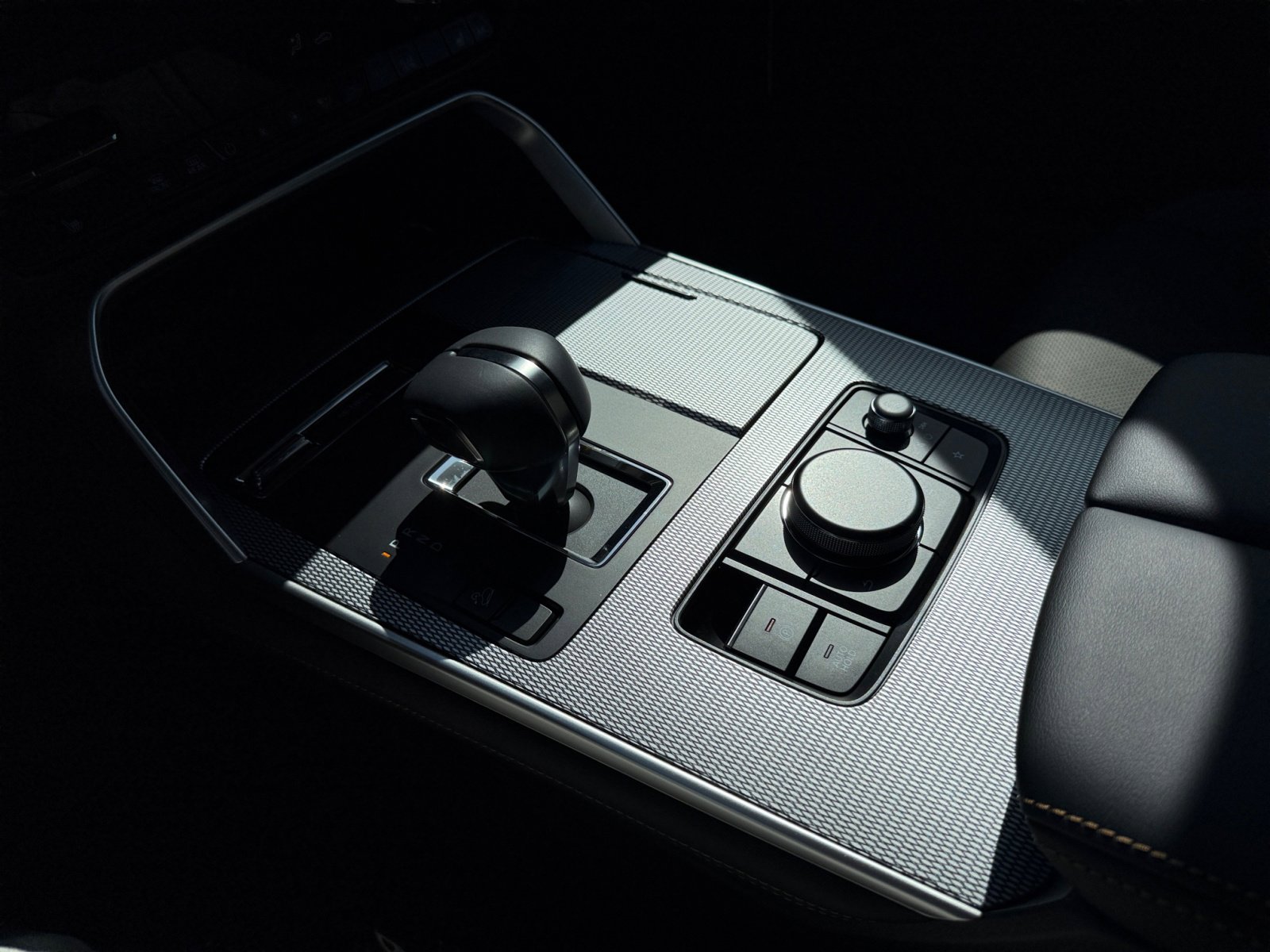 2025 Mazda CX-90 Preferred photo 13