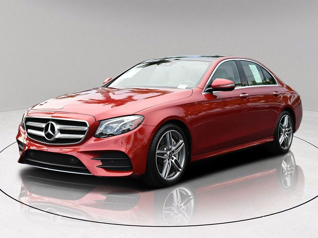 2019 Mercedes Benz E 300 photo 3