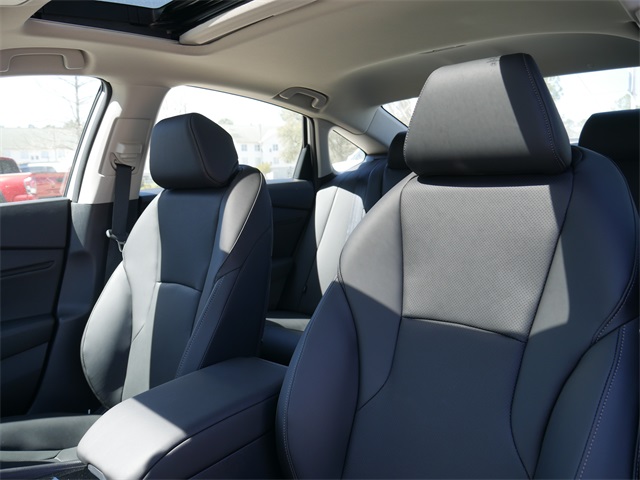 2025 Honda Accord Hybrid EX-L photo 17
