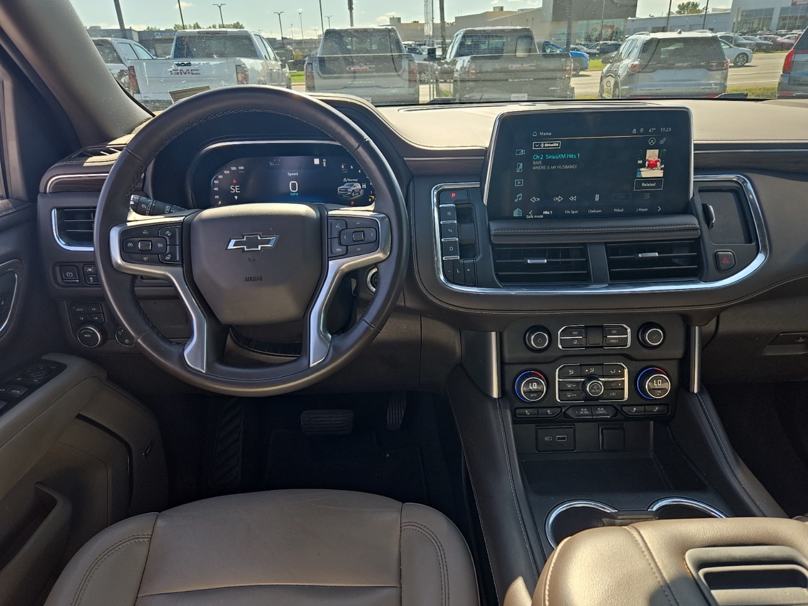 2023 Chevrolet Tahoe Z71 photo 3