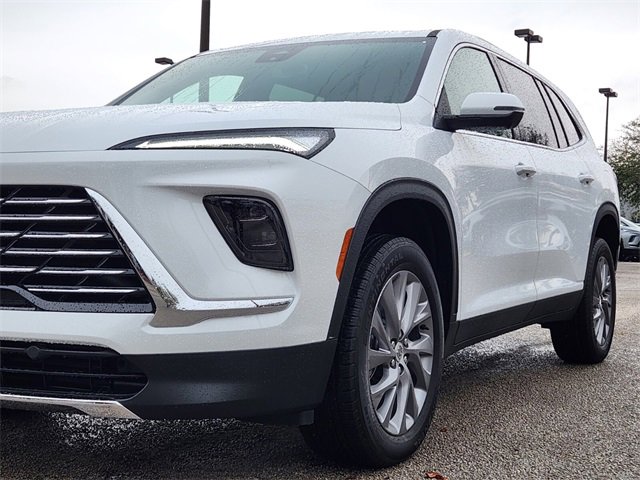 2025 Buick Enclave Preferred photo 3