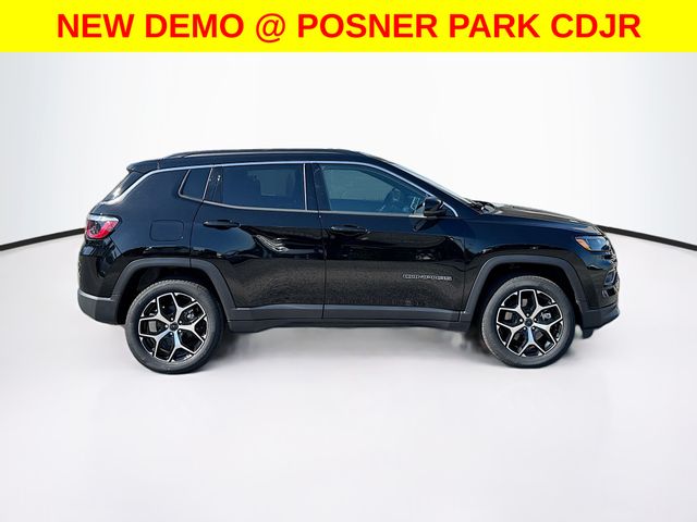2026 Jeep Compass Limited photo 3