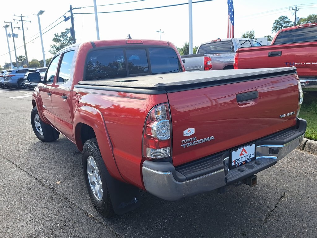 2015 Toyota Tacoma Base photo 9