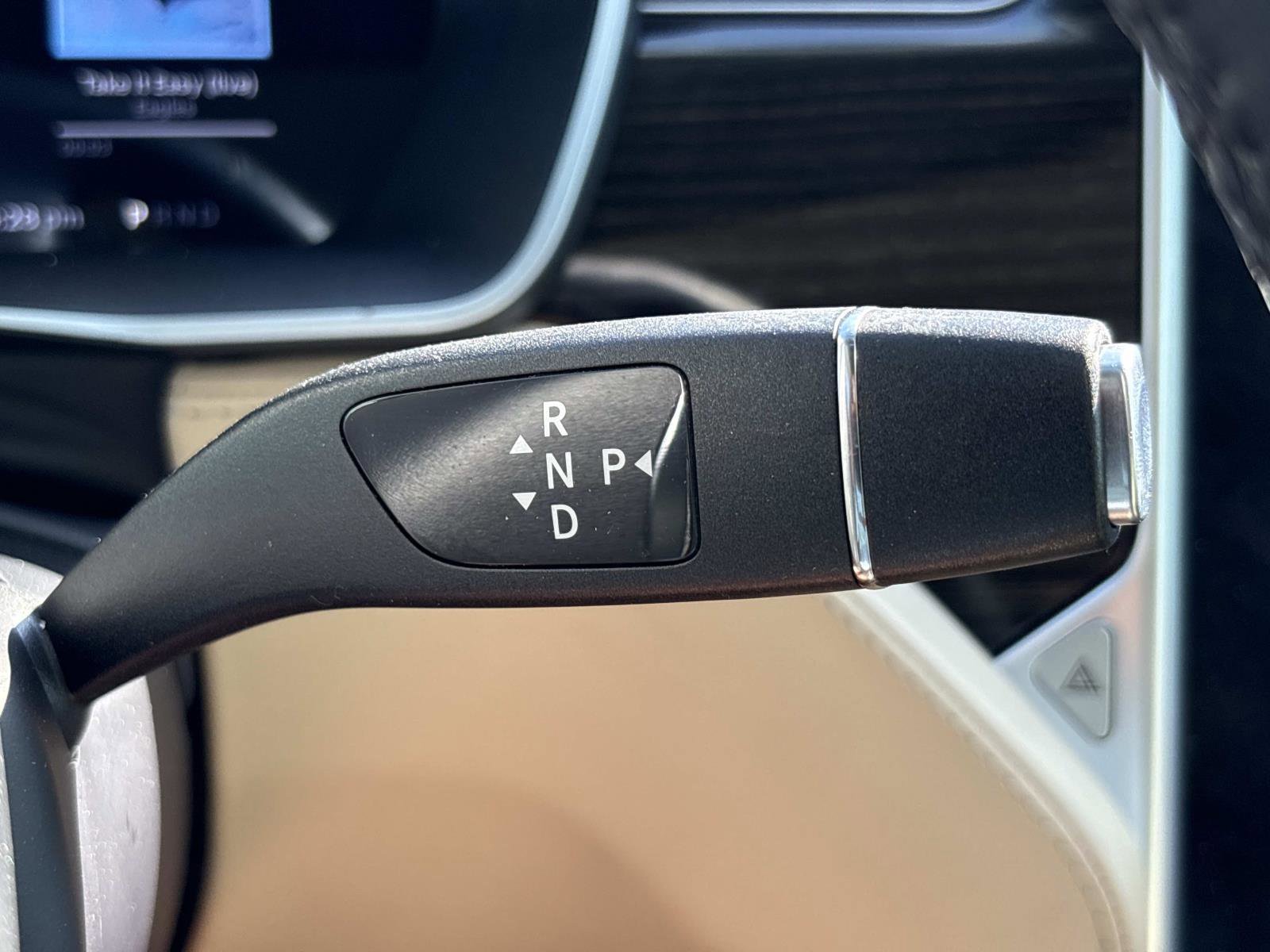 2016 Tesla Model X 90D photo 30