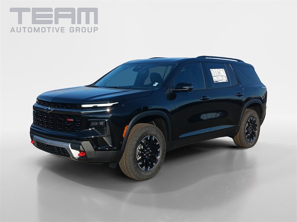 2026 Chevrolet Traverse Z71 photo 3