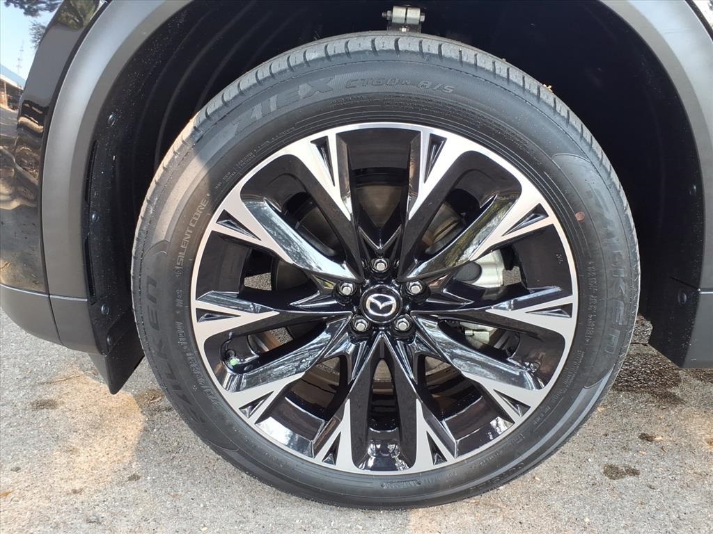2024 Mazda CX-90 Premium Plus photo 23