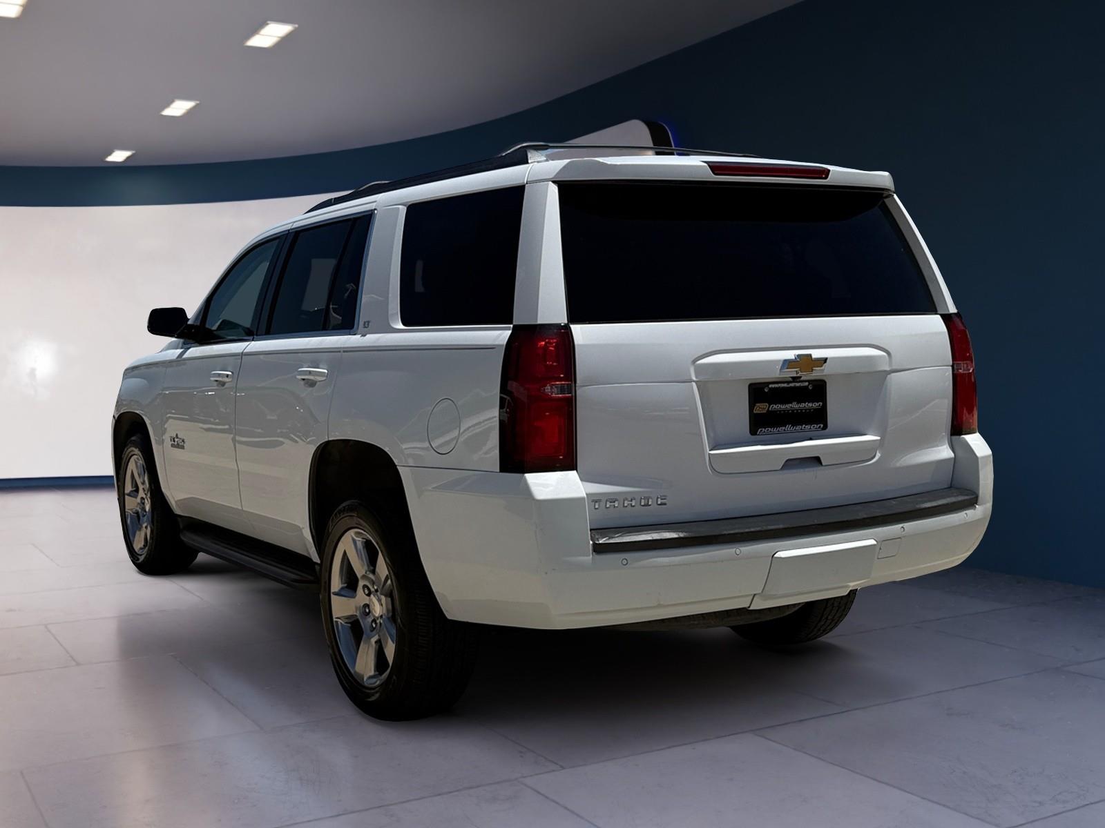 2019 Chevrolet Tahoe LT photo 3