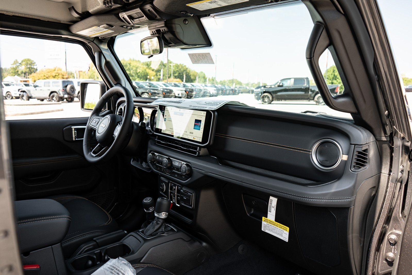 2025 Jeep Gladiator Sport photo 20
