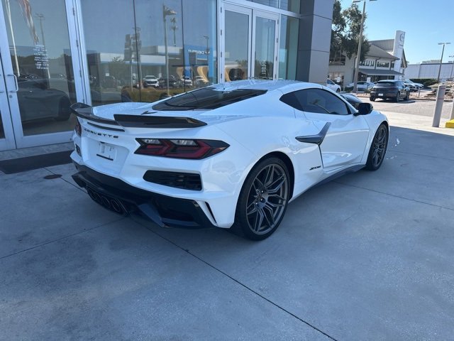 2025 Chevrolet Corvette Z06 2LZ photo 4