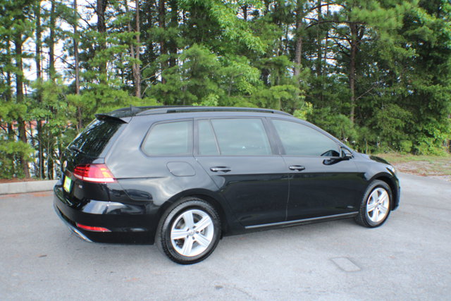 Used 2018 Volkswagen Golf SportWagen SE with VIN 3VWD17AU8JM753571 for sale in Rome, GA