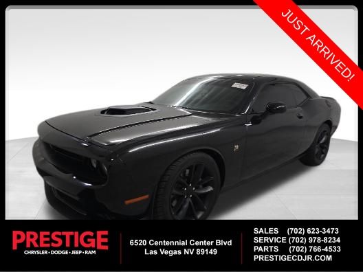 2016 Dodge Challenger Scat Pack's photo