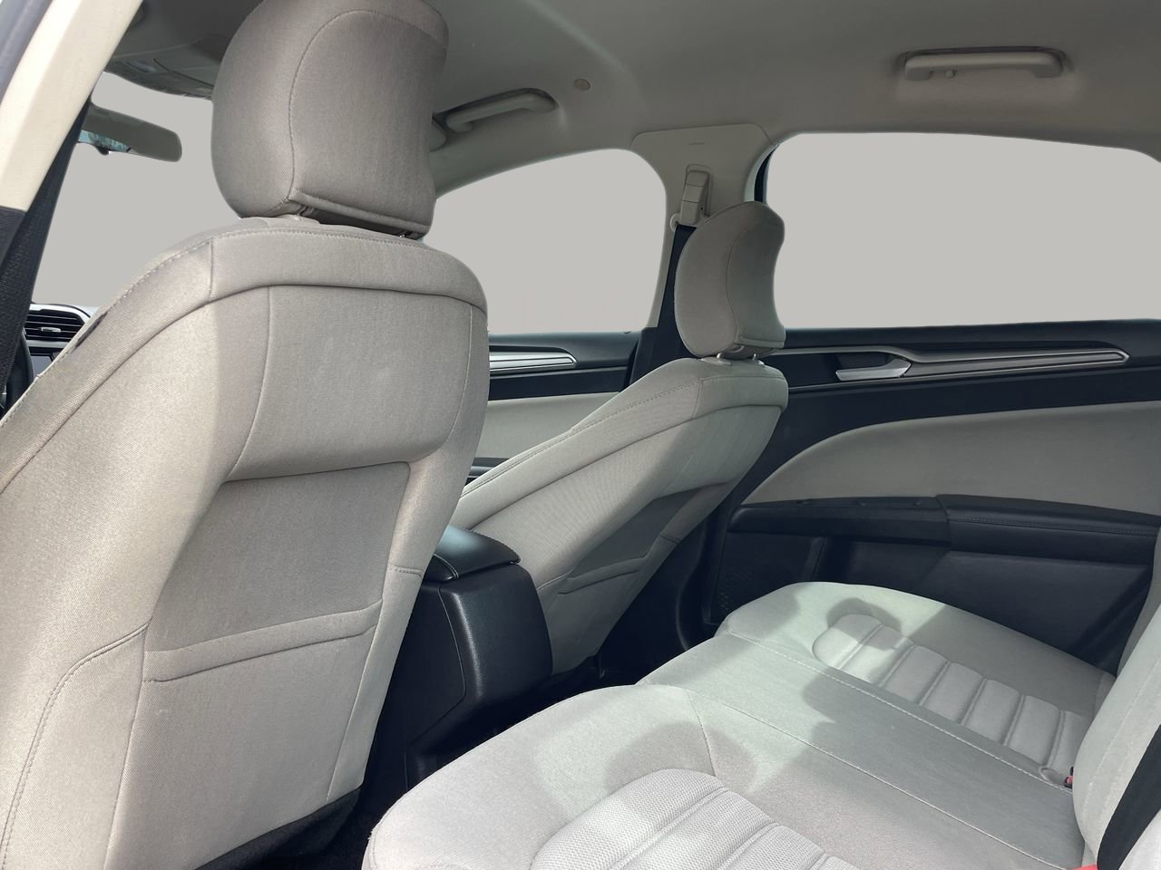 2018 Ford Fusion Hybrid S photo 13