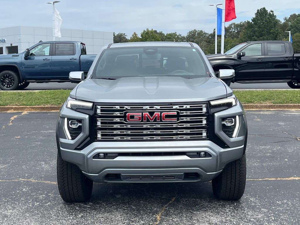 2026 Gmc Canyon Denali photo 2