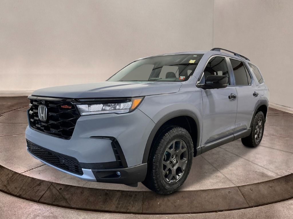 2025 Honda Pilot TrailSport's photo