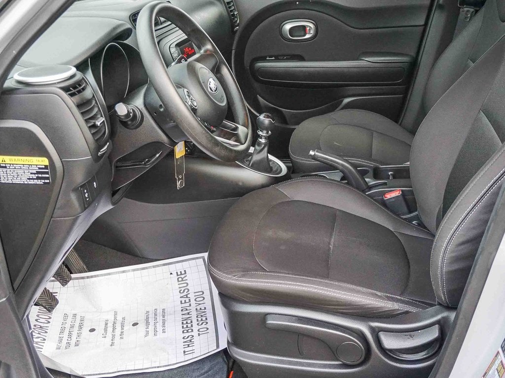 2016 Kia Soul Base photo 11
