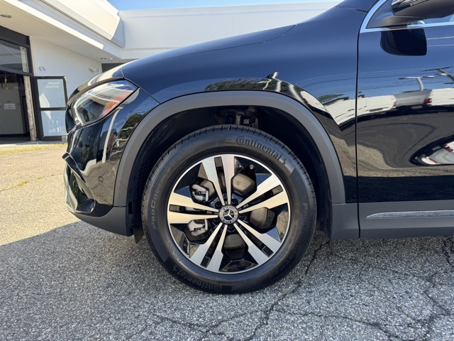 2025 Mercedes Benz GLA 250 4MATIC photo 4