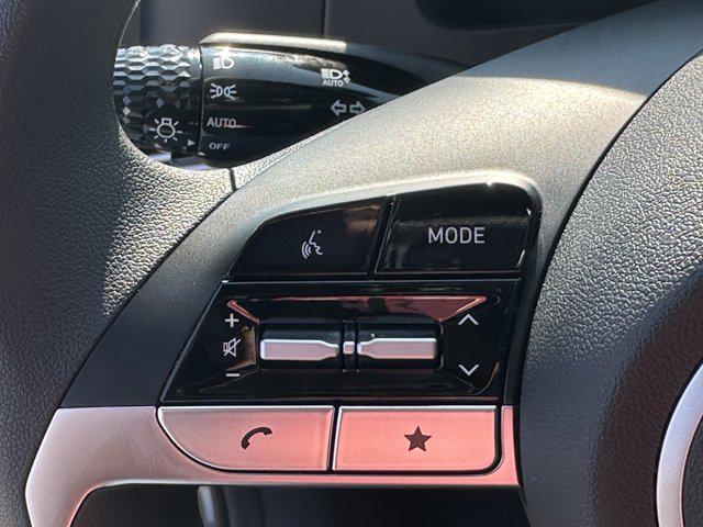2025 Hyundai Elantra SE photo 20
