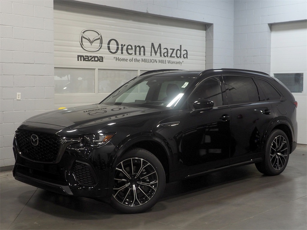 2026 Mazda CX-70 Premium Package's photo