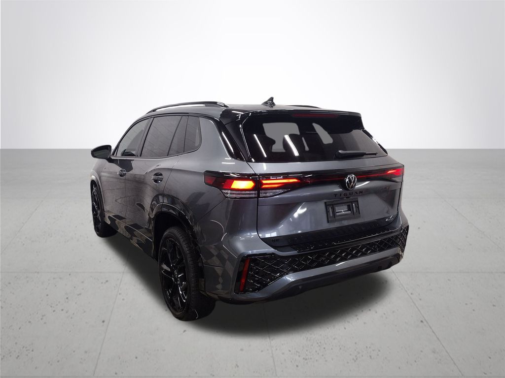2025 Volkswagen Tiguan SE R-Line Black photo 7
