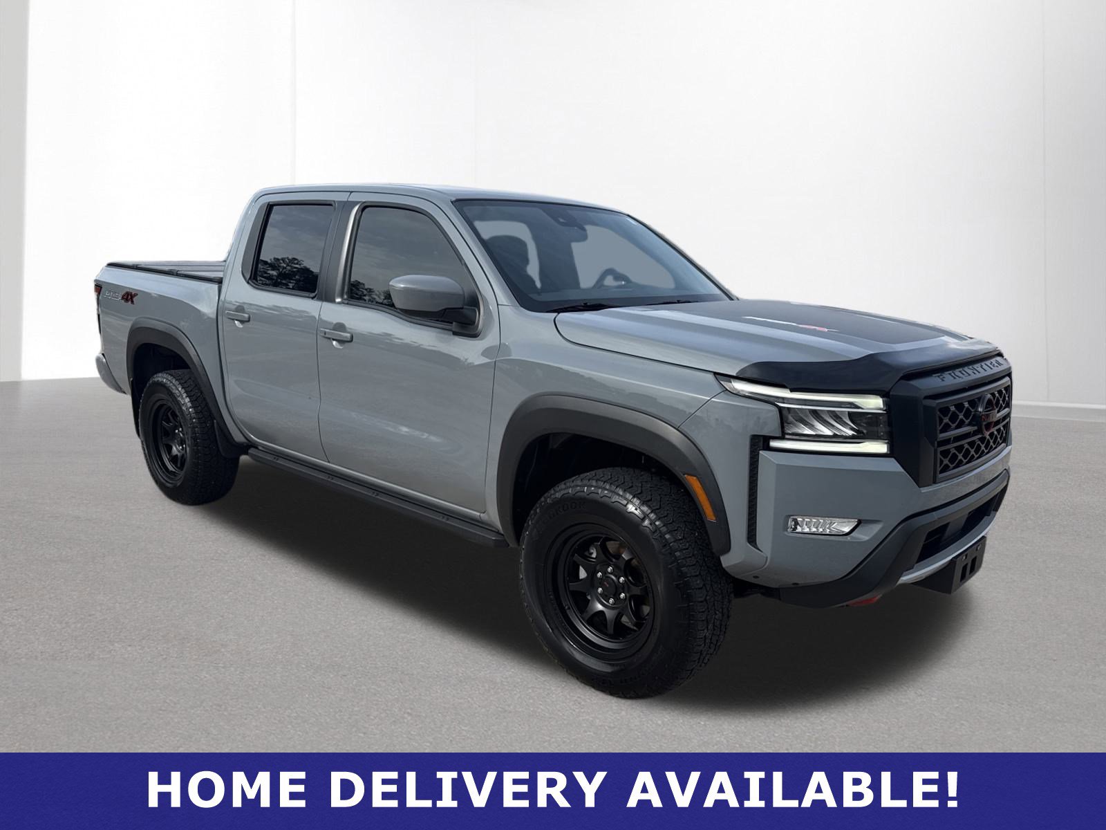 2024 Nissan Frontier PRO-4X's photo