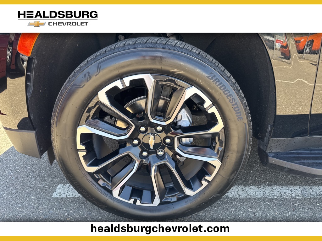 2024 Chevrolet Tahoe Premier photo 6