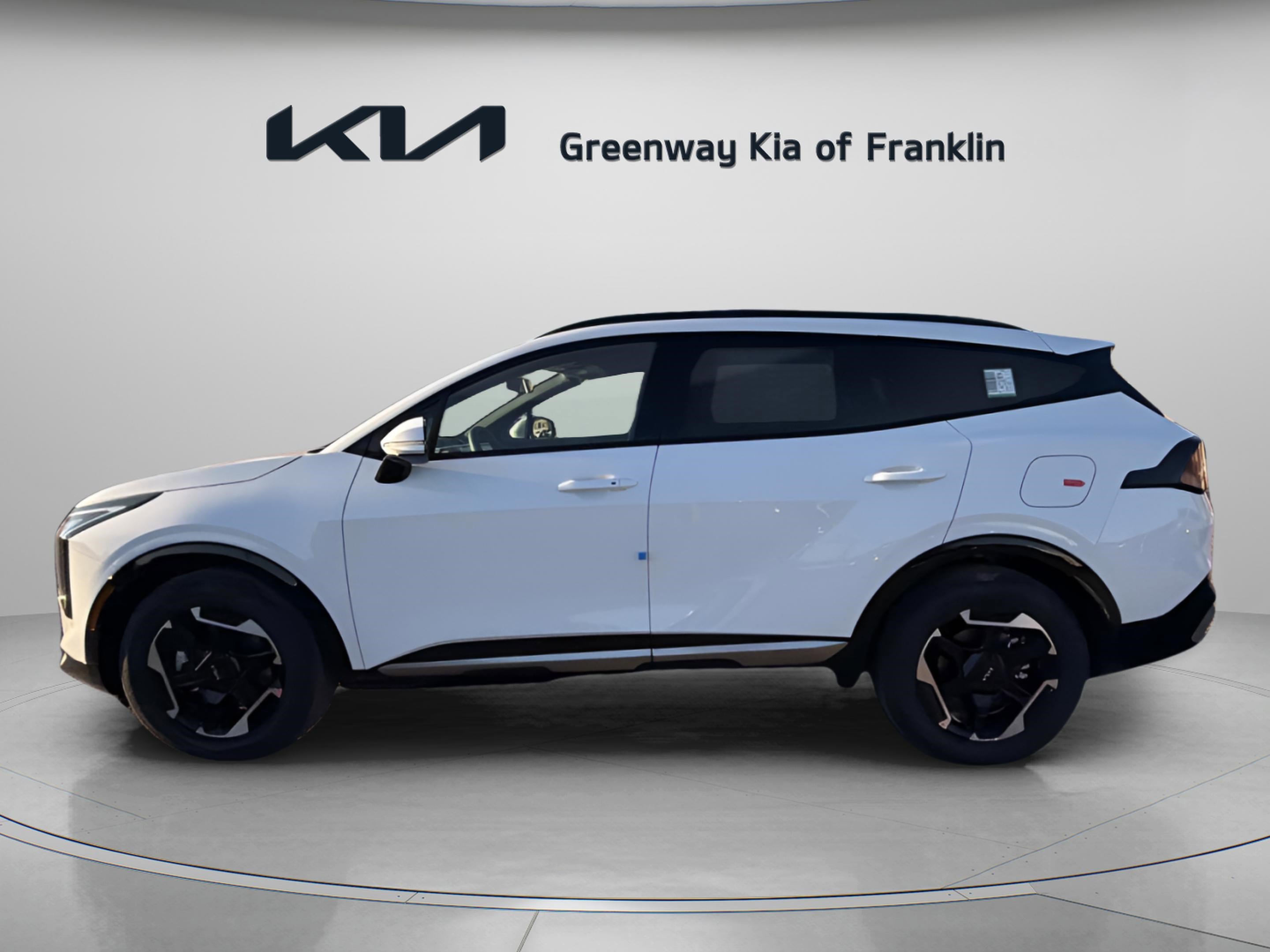 2026 Kia Sportage SX photo 4