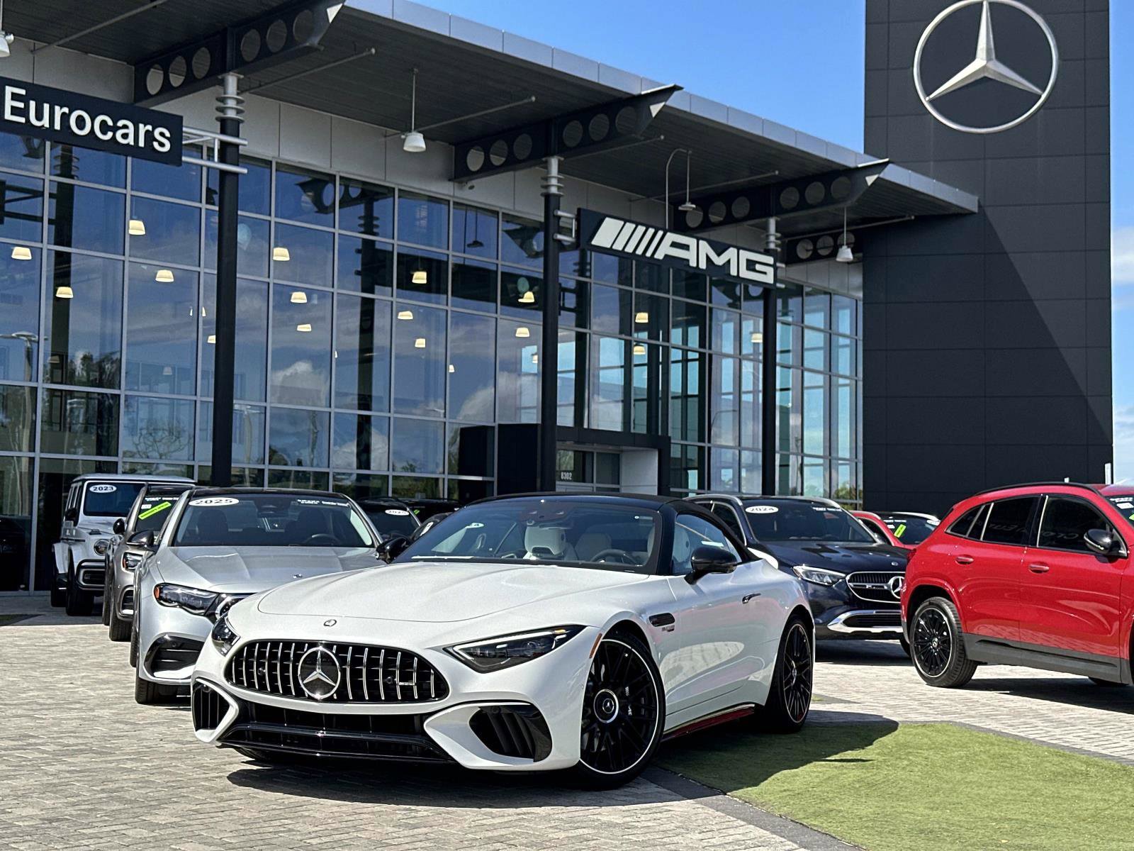 2026 Mercedes-Benz SL Mercedes-AMG's photo