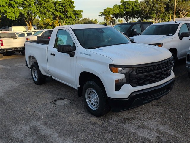 2026 Chevrolet Silverado 1500 photo 2