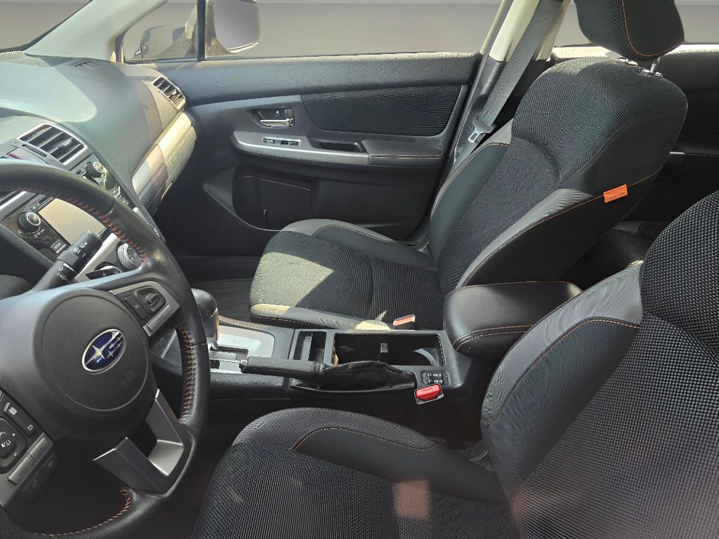 2017 Subaru Crosstrek Premium photo 8