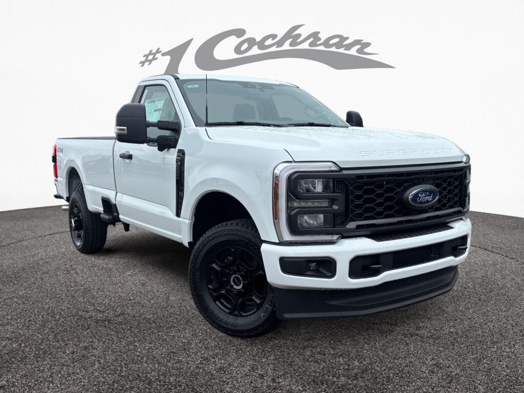 2025 Ford F-350 Super Duty XL's photo