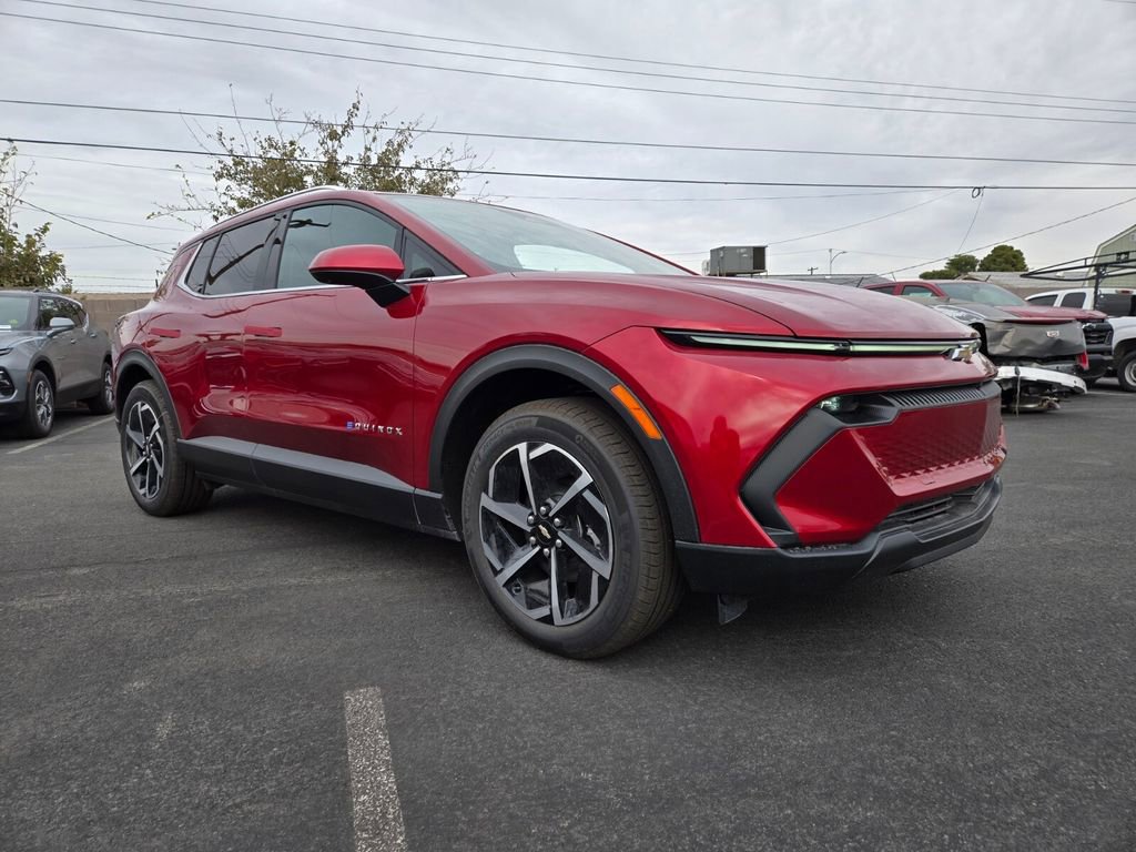 2026 Chevrolet Equinox EV 2LT's photo