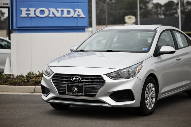 Used 2018 Hyundai Accent SE with VIN 3KPC24A31JE022329 for sale in Norfolk, VA