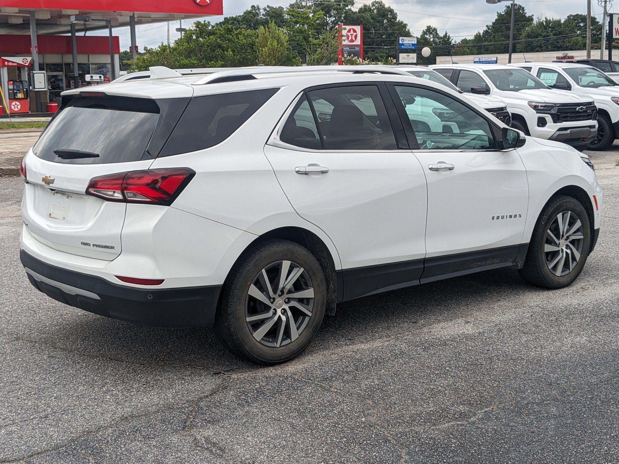 2022 Chevrolet Equinox Premier photo 4